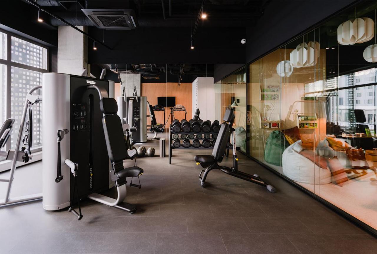 15 Pietro Sokolska 30 Towers Apartments - New- Lux- Parking- Sauna- Gym- And Good View From 15Th Floor คาโตวีตเซ ภายนอก รูปภาพ